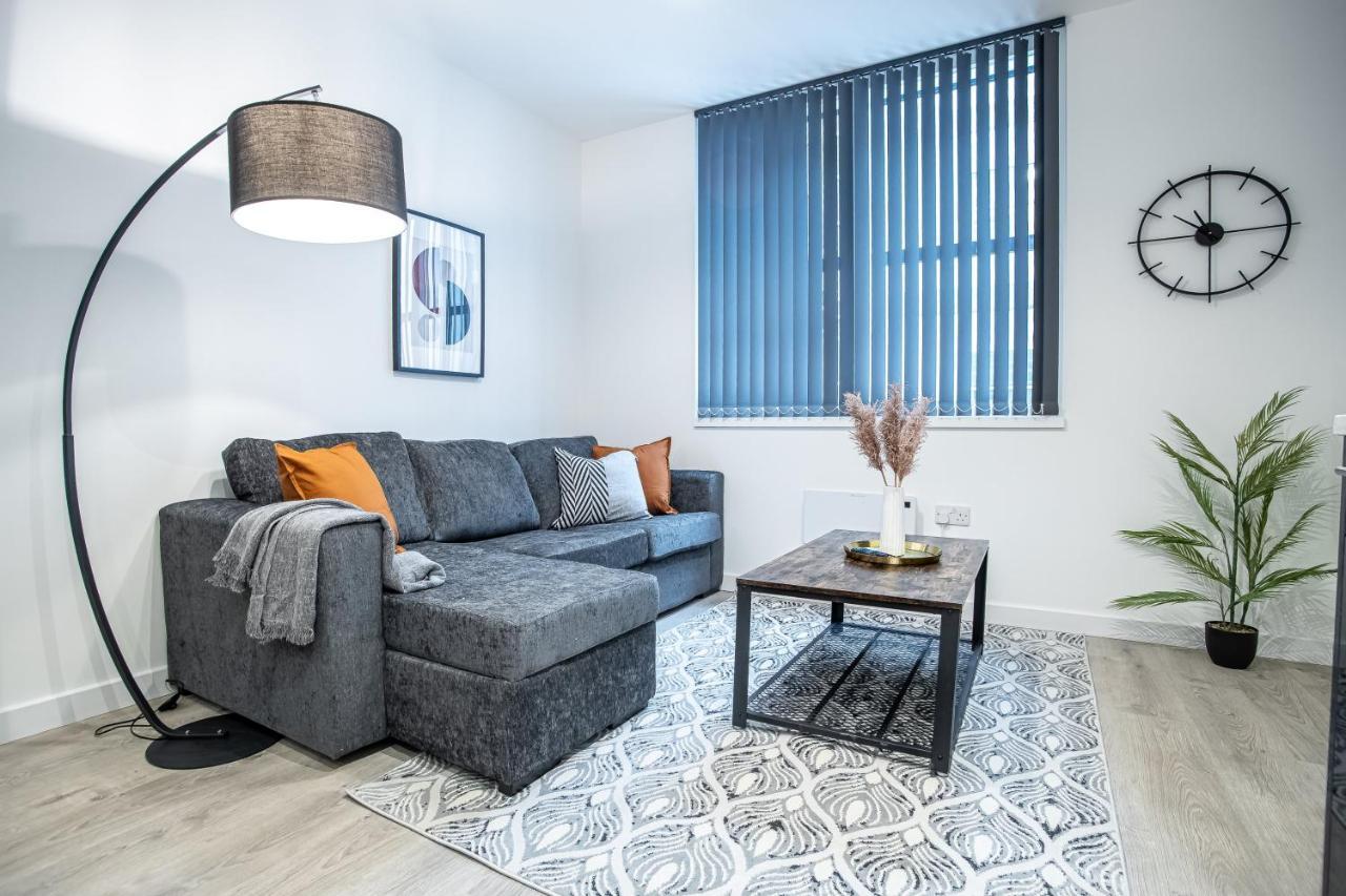 Two Bedroom - Central Peterborough Apartment - Bayard Apartments Eksteriør billede